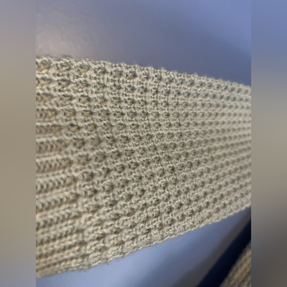 UK2LA Knit Cardigan - Picture 2 of 3